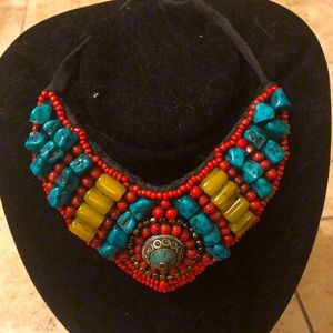 Beautiful beaded Indian necklace 🔥